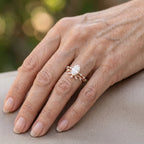 The "Blooming Daisy" Oval & Leafy Nesting Ring Set | 3-in-1 Versatile Anniversary Upgrade --Last Day Sale🔥90% OFF