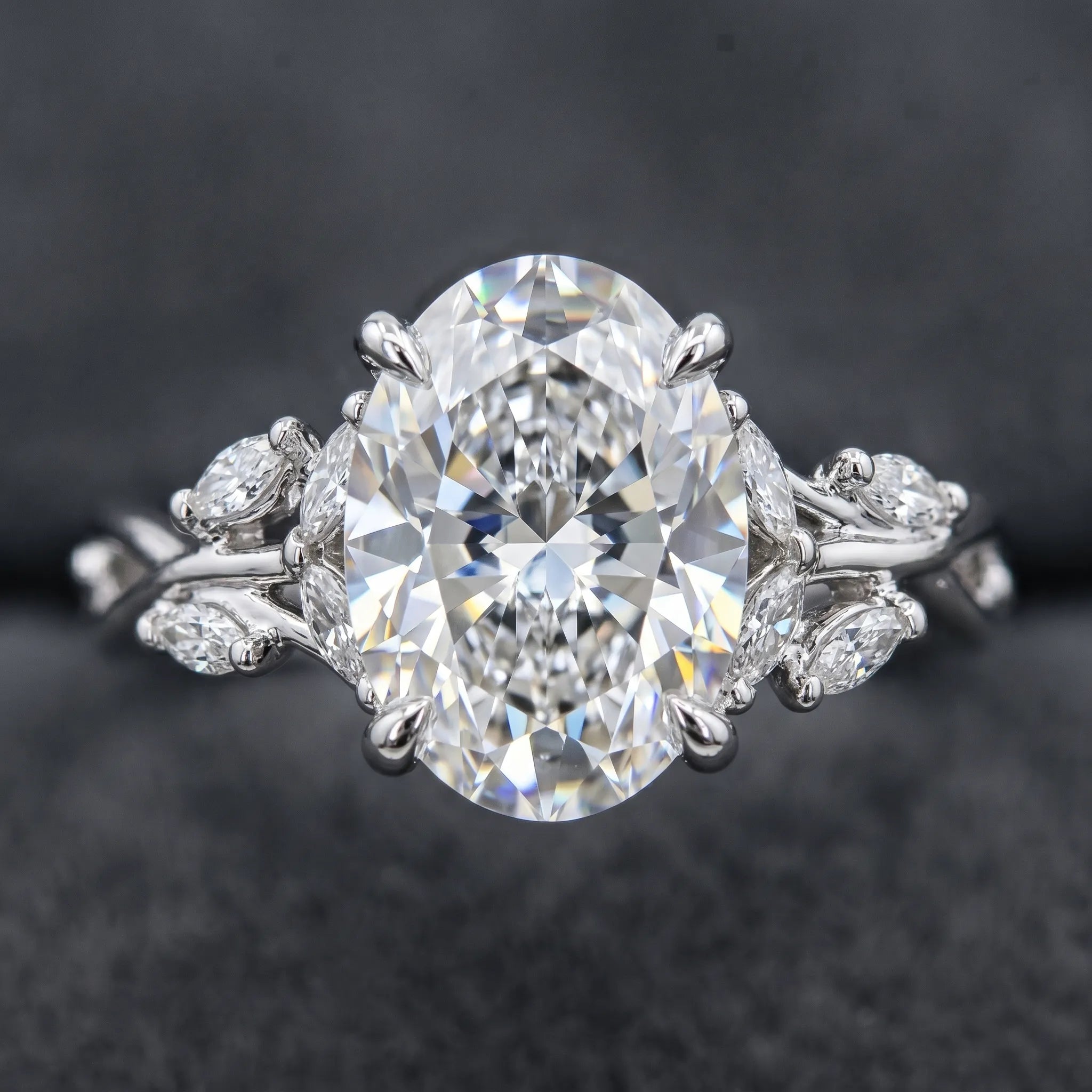 Your Forever Sparkle: Vintage Heirloom Oval Ring (Limited Stock)--Last Day Sale-90% OFF🔥