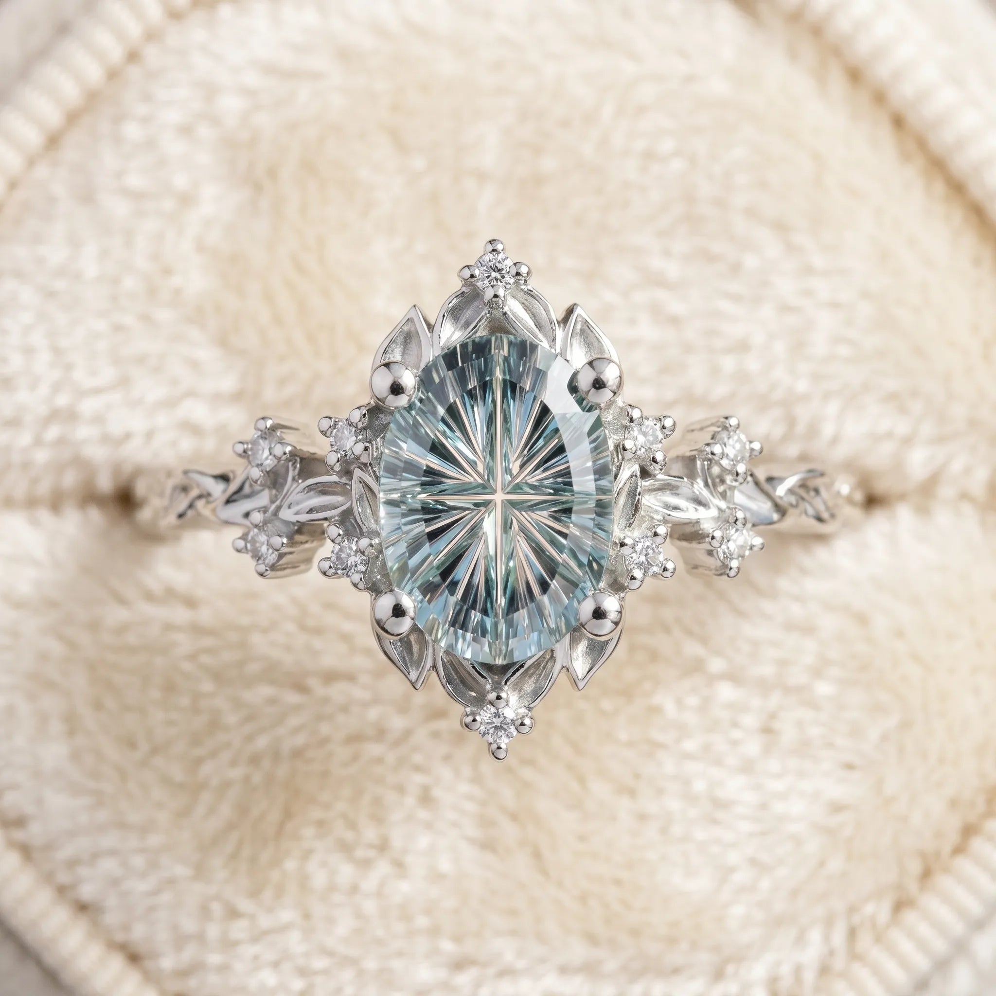 The Briar Rose Vintage Halo Ring | Starburst Cut Heirloom Elegance-Last Day Sale🔥90% OFF